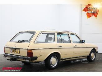 Mercedes  300 TD Combi Aut. W123 Radio AHK + extra wielset! picture 3