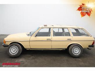 Mercedes  300 TD Combi Aut. W123 Radio AHK + extra wielset! picture 25