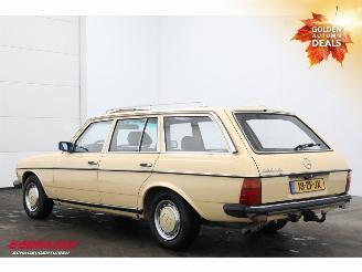 Mercedes  300 TD Combi Aut. W123 Radio AHK + extra wielset! picture 4