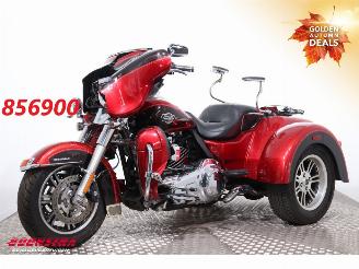 dommages motocyclettes  Harley-Davidson  FLHTCUTG Tri Glide Trike 2012/1