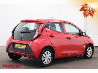 Toyota Aygo 1.0 VVT-i x-fun Airco Cruise 30.847 km! picture 3