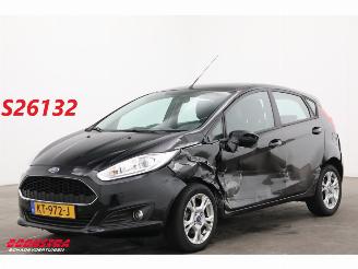 Auto incidentate Ford Fiesta 1.0 Trend 5-DRS Navi Airco Bluetooth Cruise PDC 165.354 km! 2016/11