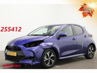 skadebil auto Toyota Yaris 1.5 Hybrid 115 First Edition LED ACC Clima Camera 17.002 km! 2024/11