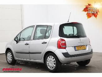 Renault Modus 1.2 TCE Expression Airco Radio/CD 106.670 km! picture 4