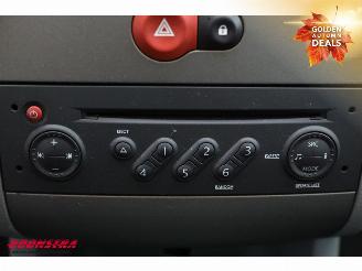 Renault Modus 1.2 TCE Expression Airco Radio/CD 106.670 km! picture 23