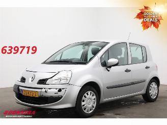 Schadeauto Renault Modus 1.2 TCE Expression Airco Radio/CD 106.670 km! 2010/2