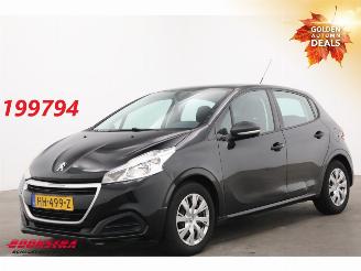 skadebil auto Peugeot 208 1.0 PureTech Access 5-DRS Airco Cruise 2015/11