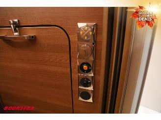 LMC  T732G Comfort TI 2.3 MJ Aut. Solar Garage Single Beds Oven picture 27