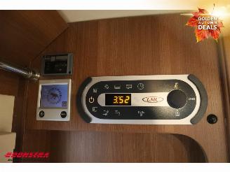 LMC  T732G Comfort TI 2.3 MJ Aut. Solar Garage Single Beds Oven picture 29