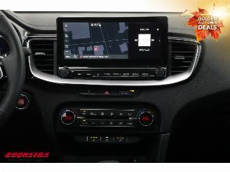 Kia Ceed 1.5 T-GDi GT-Line Aut. LED ACC Navi Clima Camera SHZ LRHZ 10.012 km! picture 23