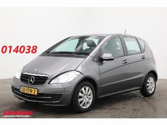 Damaged car Mercedes A-klasse 160 BlueEFFICIENCY Airco Bluetooth 119.783 km! 2011/12