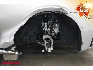 Volvo V-60 2.0 T6 PHEV AWD Plus Dark LED ACC H/IK Pano Memory AHK picture 6