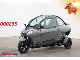 krockskadad bil auto Carver Hilux 7.1 kWh **NIEUW/NEU** 80km/h 2025