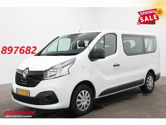 voitures fourgonnettes/vécules utilitaires Renault Trafic Passenger 1.6 dCi Expression Energy 9-Pers. Airco 2017/10