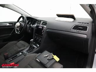 Volkswagen Golf 1.6 TDI DSG Highline R-Line ACC SHZ Clima Navi Camera picture 13