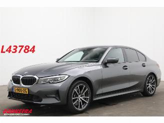 krockskadad bil auto BMW 3-serie 330i Business Edition LED LiveCockpitPro Clima Navi Cruise 2021/9