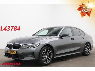 uszkodzony samochody osobowe BMW 3-serie 330i Business Edition LED LiveCockpitPro Clima Navi Cruise 2021/9