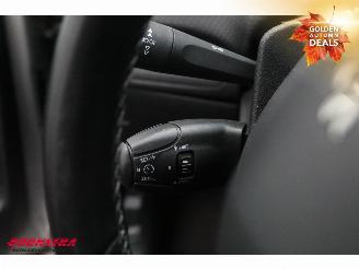Peugeot 208 1.2 PureTech Allure Navi Clima Cruise Camera PDC AHK 75.263 km! picture 26