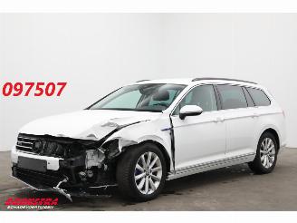 Schadeauto Volkswagen Passat Variant 1.4 TSI PHEV GTE LED ACC Virtual LRHZ SHZ AHK 2021/3