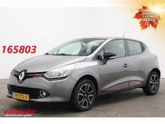 Damaged car Renault Clio 0.9 TCe Navi Airco Cruise PDC 128.682 km! 2013/1