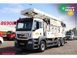 damaged trucks MAN TGS 28.470 Kroll Saug Druck Combi 6X2 38.679 km! 2021/4