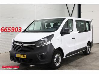 krockskadad bil bedrijf Opel Vivaro 1.6 CDTI 9-Pers. Navi Airco PDC 2017/8