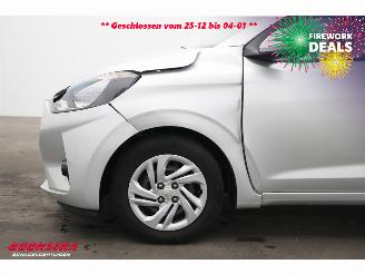 Hyundai I-10 1.0 Comfort Bluetooth Airco Cruise 30.823 km! picture 12