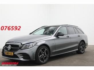 skadebil auto Mercedes C-klasse Estate 300e AMG 1e Eig. LED Pano 360° SHZ AHK 2021/3