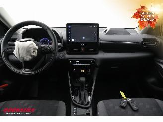 Toyota Yaris 1.5 Hybrid 115 Dynamic LED ACC LRHZ SHZ Camera PDC 3.421 km! picture 15