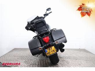 Suzuki  C 1500 BT Intruder ABS Apple/Android Radio 32.752 km! picture 8
