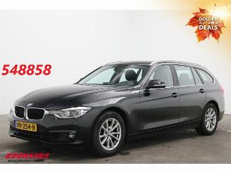 škoda osobní automobily BMW 3-serie Touring 318i Aut. Corporate LED Navi Clima Cruise PDC AHK 2017/12