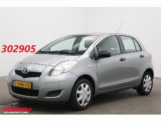 Voiture accidenté Toyota Yaris 1.0 VVTi 5-DRS Cool Airco 2010/11