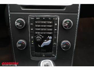 Volvo V-60 2.0 D4 Aut. Kinetic PremiumSound Leder Navi Clima Cruise PDC AHK picture 17