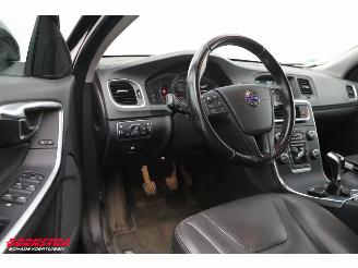 Volvo V-60 2.0 D4 Aut. Kinetic PremiumSound Leder Navi Clima Cruise PDC AHK picture 11
