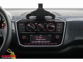 Volkswagen Up! 1.0 5-DRS Airco Bluetooth 39.306 km! picture 13