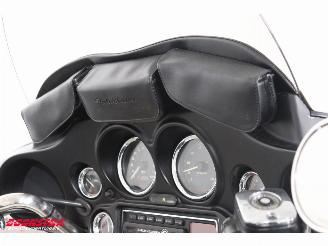 Harley-Davidson  FLHTCUI Electra Glide Ultra Classic 100 Years Ed. Cruise Radio 11.527mi! picture 19