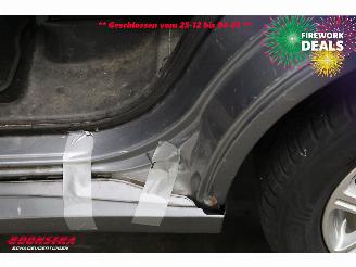 Mitsubishi Outlander 2.0 PHEV Instyle Schuifdak Leder Navi Clima Cruise Camera SHZ AHK picture 8