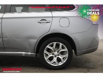 Mitsubishi Outlander 2.0 PHEV Instyle Schuifdak Leder Navi Clima Cruise Camera SHZ AHK picture 7
