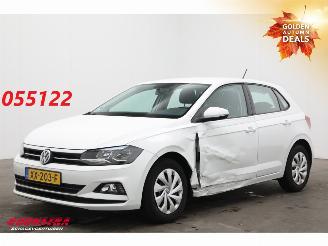 krockskadad bil auto Volkswagen Polo 1.0 MPI Comfortline Navi Airco Cruise 2019/4
