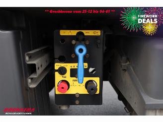 Schmitz Cargobull  SKO Thermo King SLXi 300 Dhollandia 2X Lift BY 2020 picture 30