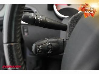 Peugeot 207 SW Outdoor 1.6 VTi Pano Leder Clima Cruise AHK 177.080 km! picture 12
