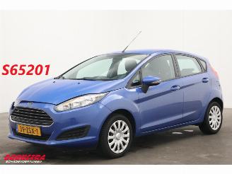 krockskadad bil auto Ford Fiesta 1.0 Trend 5-DRS Airco AHK 2013/1