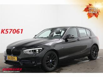 Unfallwagen BMW 1-serie 118i Aut. Sport Line LED Navi Clima Cruise PDC 146.269 km! 2018/4