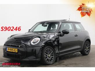 Schadeauto Mini Mini Cooper SE 33 kWh Schuifdak LED Leder Cruise Camera SHZ 2022/6