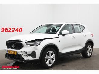 Schadeauto Volvo XC40 2.0 B3 Core Navi Clima Carplay Sportzetels 2022/10