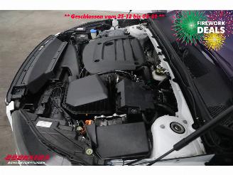 Volvo XC40 2.0 B3 Core Navi Clima Carplay Sportzetels picture 10