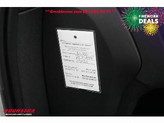 Volvo XC40 2.0 B3 Core Navi Clima Carplay Sportzetels picture 27