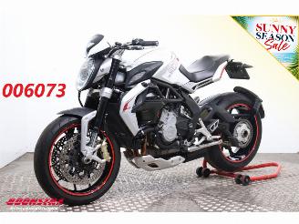 begagnad bil motor MV Agusta Brutale Dragster 800 ABS Lap Timer Quickshift 19.101 km 2015/3