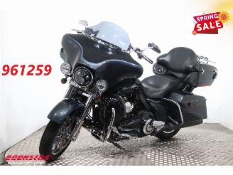 Unfall Kfz Motorrad Harley-Davidson  110 FLHTCUSE CVO Ultra Classic 110 Years Ed. Radio Cruise LED ABS 2013/1