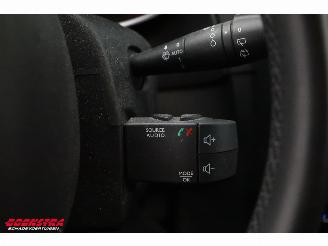 Renault Clio 0.9 TCe Limited Navi Clima Cruise LMV picture 15